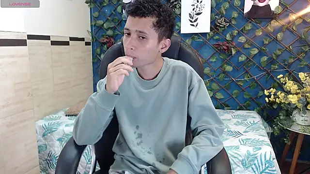 Snapshot of LucassSmith11 chatting on 6, 5, 2026 LucassSmith11 online show from 6, 5, 2026