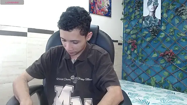 LucassSmith11 online show from 23, 4, 2026