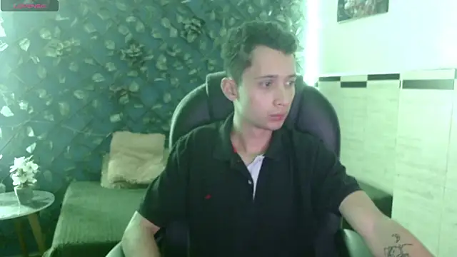 LucassSmith11 online show from 14, 12, 2025