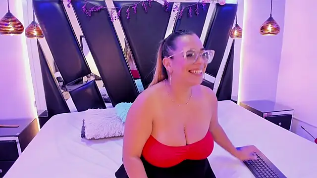 MHONIKBELUCCI online show from 9, 4, 2026