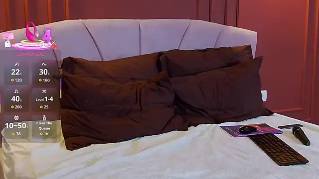 OliviaMazee online show from 29, 11, 2025