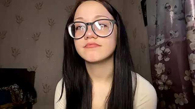 Snapshot of ZeeHope chatting on 29, 11, 2025 ZeeHope online show from 29, 11, 2025