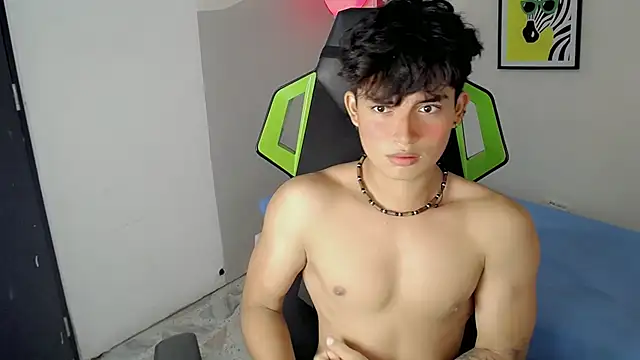 Snapshot of Green_XoX chatting on 29, 11, 2025 Green XoX online show from 29, 11, 2025