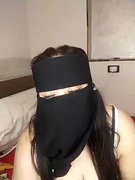 Snapshot of lolotheone chatting on 8, 2, 2026 lolotheone online show from 8, 2, 2026