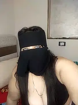 Snapshot of lolotheone chatting on 4, 2, 2026 lolotheone online show from 4, 2, 2026