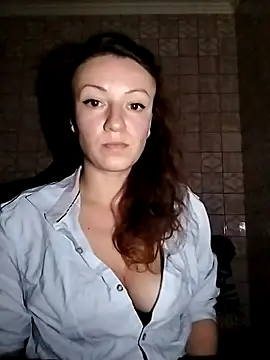 Snapshot of Kseniae chatting on 3, 12, 2025 Kseniae online show from 3, 12, 2025