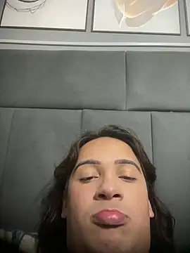 Snapshot of larysinha chatting on 26, 5, 2026 larysinha online show from 26, 5, 2026