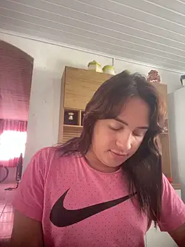 Snapshot of larysinha chatting on 29, 5, 2026 larysinha online show from 29, 5, 2026
