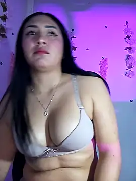 Emy cutee online show from 19, 3, 2026