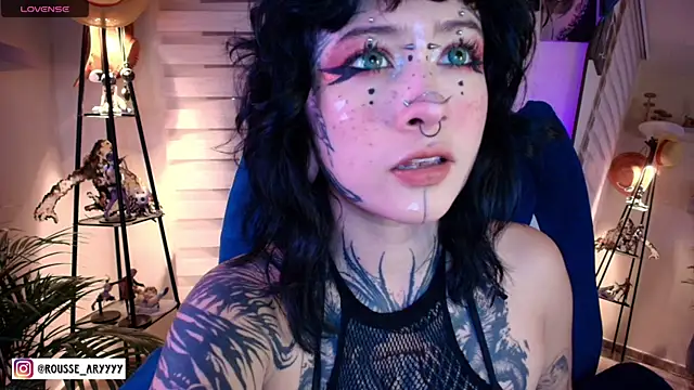 Snapshot of AryRousse chatting on 12, 6, 2026 AryRousse online show from 12, 6, 2026