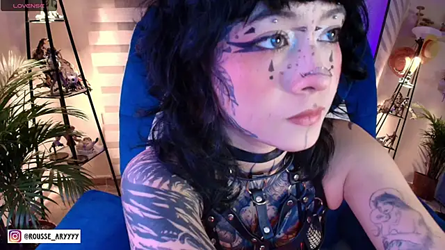 Snapshot of AryRousse chatting on 17, 6, 2026 AryRousse online show from 17, 6, 2026