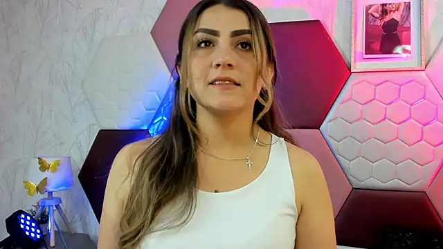 AriaRous online show from 4, 5, 2026