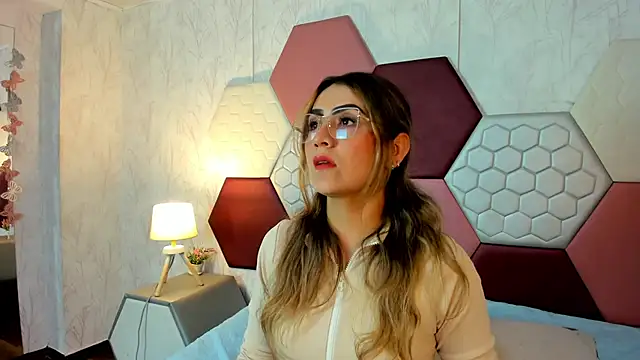 AriaRous online show from 12, 2, 2026