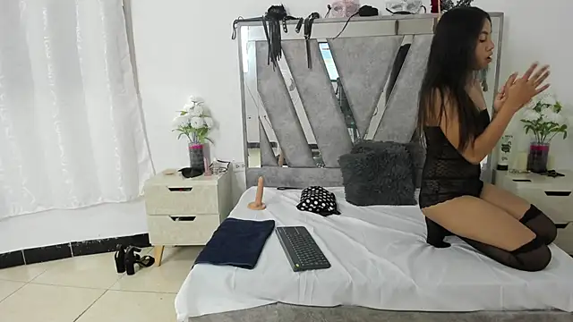 ZoeJhonsom online show from 20, 2, 2026