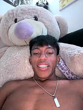 santinaughty online show from 19, 4, 2026