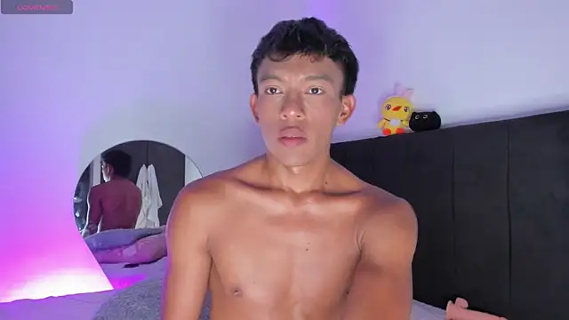 santinaughty online show from 12, 3, 2026