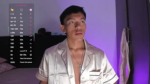 santinaughty online show from 13, 2, 2026