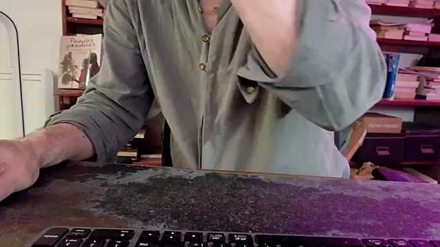 Snapshot of diogene11 chatting on 29, 11, 2025 diogene11 online show from 29, 11, 2025