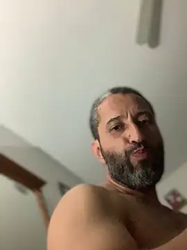 Calientesensible online show from 7, 2, 2026