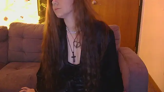 Snapshot of BlazednBeautiful chatting on 1, 12, 2025 BlazednBeautiful online show from 1, 12, 2025