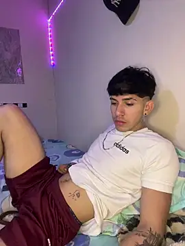 wil hot online show from 20, 12, 2025