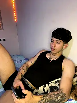 wil hot online show from 18, 12, 2025