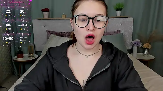 MilanaXHoney online show from 5, 3, 2026