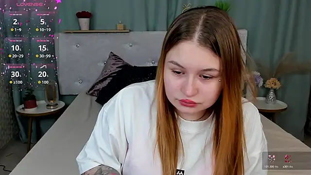 MilanaXHoney online show from 28, 2, 2026