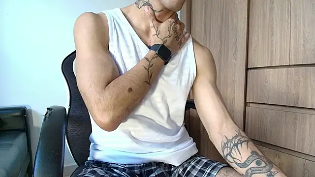 Snapshot of liorvante chatting on 10, 6, 2026 liorvante online show from 10, 6, 2026