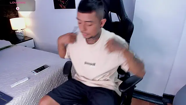 BASTIAN NICOLAS  online show from 7, 1, 2026