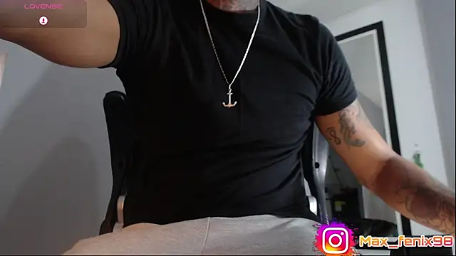 BASTIAN NICOLAS  online show from 5, 5, 2026