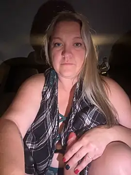 BustyGoddess6969 online show from 1, 12, 2025