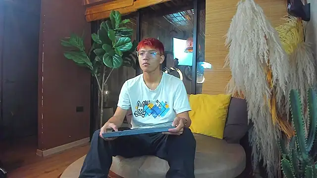 isaac grimm online show from 3, 12, 2025