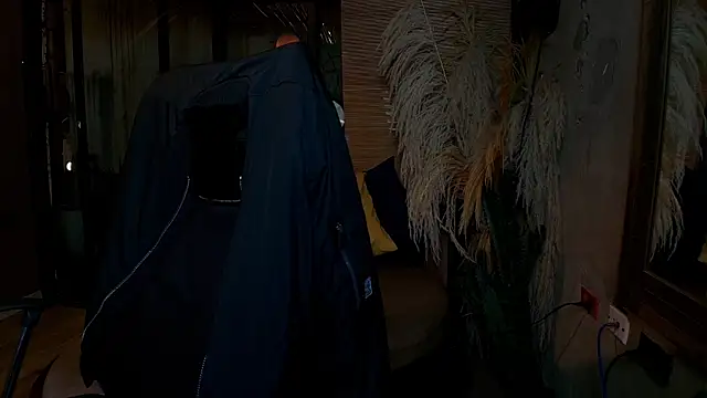 isaac grimm online show from 28, 2, 2026