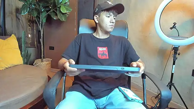 isaac grimm online show from 5, 2, 2026