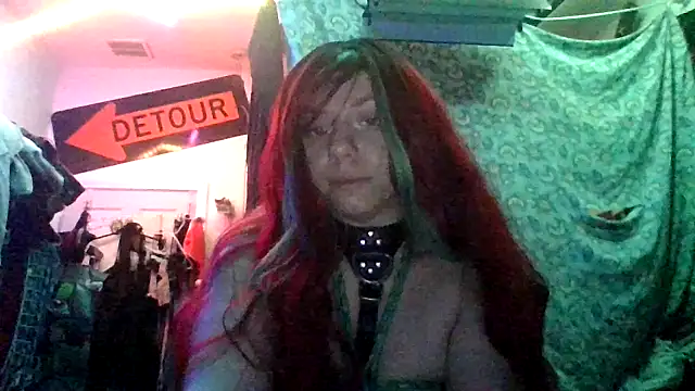 spunfoxxx online show from 19, 12, 2025