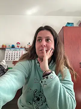 Snapshot of Sareyxon chatting on 2, 4, 2026 Sareyxon online show from 2, 4, 2026