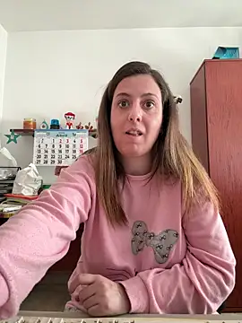 Snapshot of Sareyxon chatting on 5, 4, 2026 Sareyxon online show from 5, 4, 2026