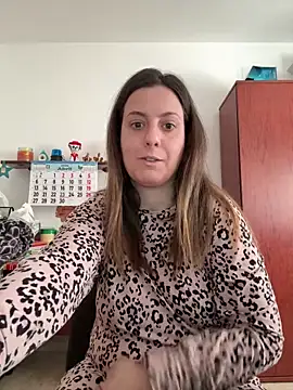 Snapshot of Sareyxon chatting on 8, 4, 2026 Sareyxon online show from 8, 4, 2026