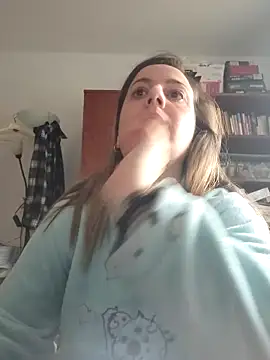 Snapshot of Sareyxon chatting on 2, 12, 2025 Sareyxon online show from 2, 12, 2025