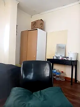 naughty horny bitch online show from 16, 4, 2026