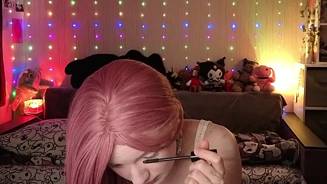 Kitty smalltits online show from 4, 3, 2026