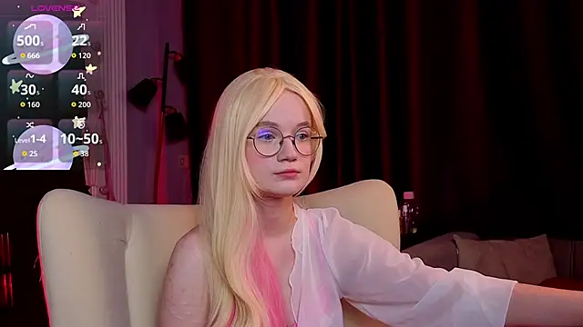 Kitty smalltits online show from 2, 2, 2026