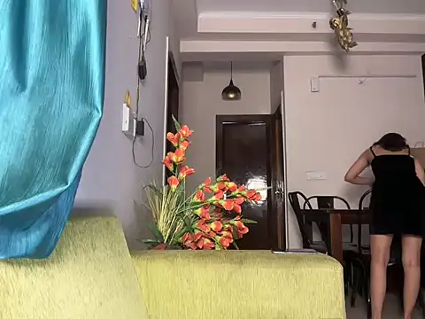 Piyyuu online show from 24, 5, 2026