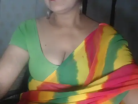 Snapshot of Hotronita123 chatting on 6, 5, 2026 Hotronita123 online show from 6, 5, 2026