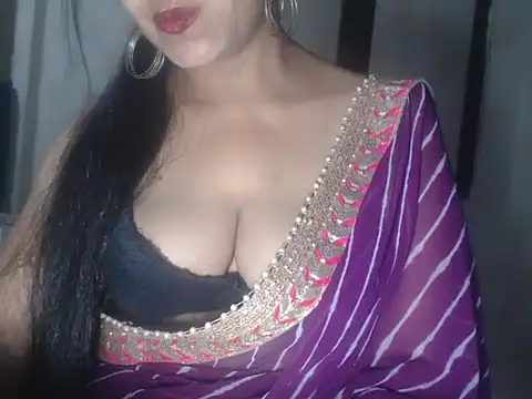 Snapshot of Hotronita123 chatting on 29, 4, 2026 Hotronita123 online show from 29, 4, 2026