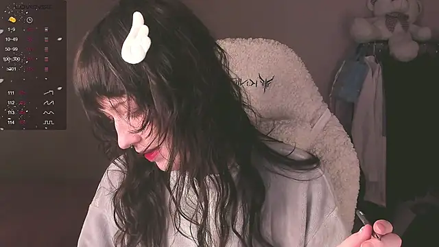 MePretty online show from 29, 11, 2025