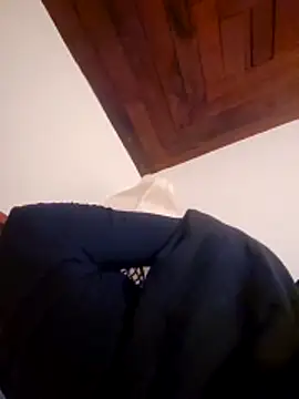 Snapshot of EiraYanovich chatting on 1, 12, 2025 EiraYanovich online show from 1, 12, 2025