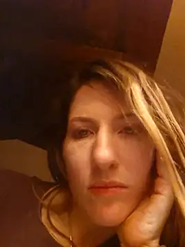 Snapshot of EiraYanovich chatting on 30, 11, 2025 EiraYanovich online show from 30, 11, 2025