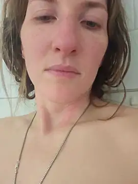 Snapshot of EiraYanovich chatting on 1, 12, 2025 EiraYanovich online show from 1, 12, 2025